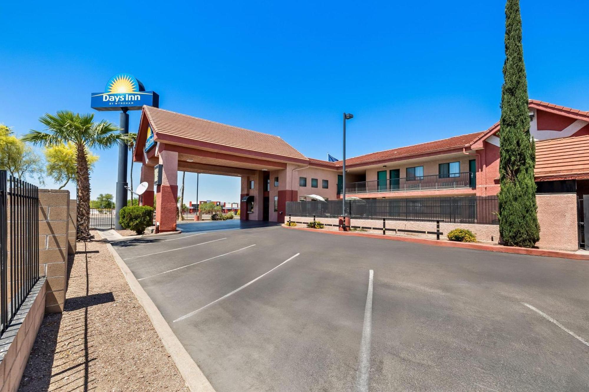 Days Inn By Wyndham Tucson Airport Exteriér fotografie